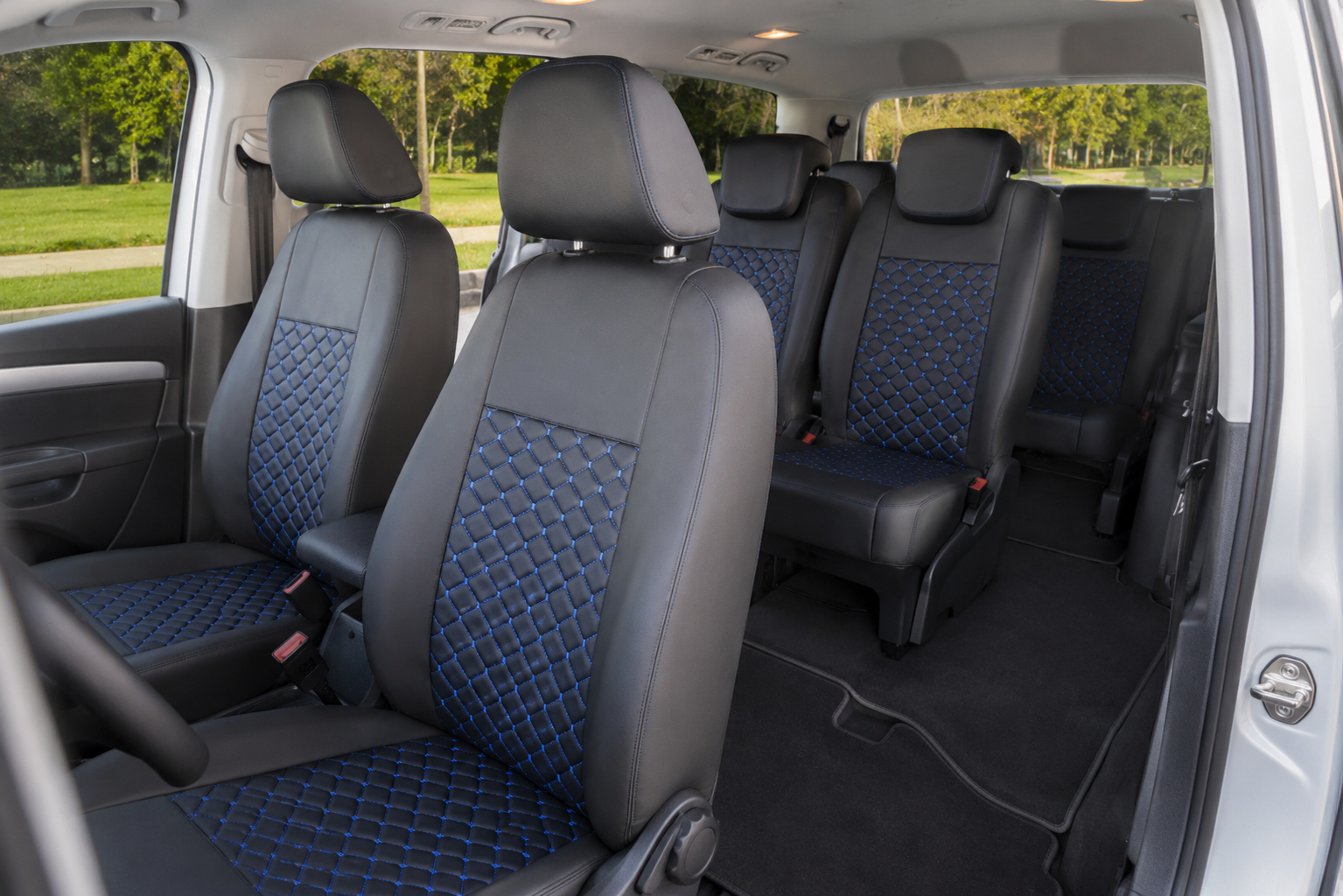 Huse Auto Dedicate VW Touran Elegance – Piele Ecologică Premium | 5 Locuri